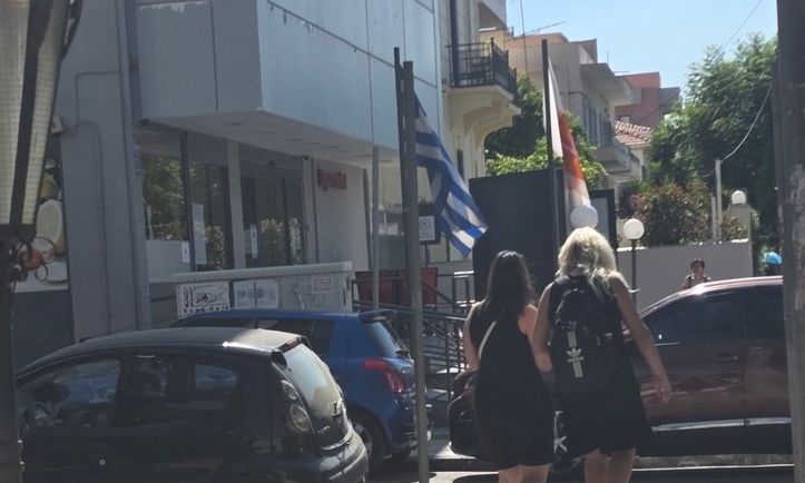 Χανιά: Ψυχρολουσία σε καταστηματάρχες στο κέντρο της πόλης – Οι τουρίστριες ήταν… εφοριακοί
