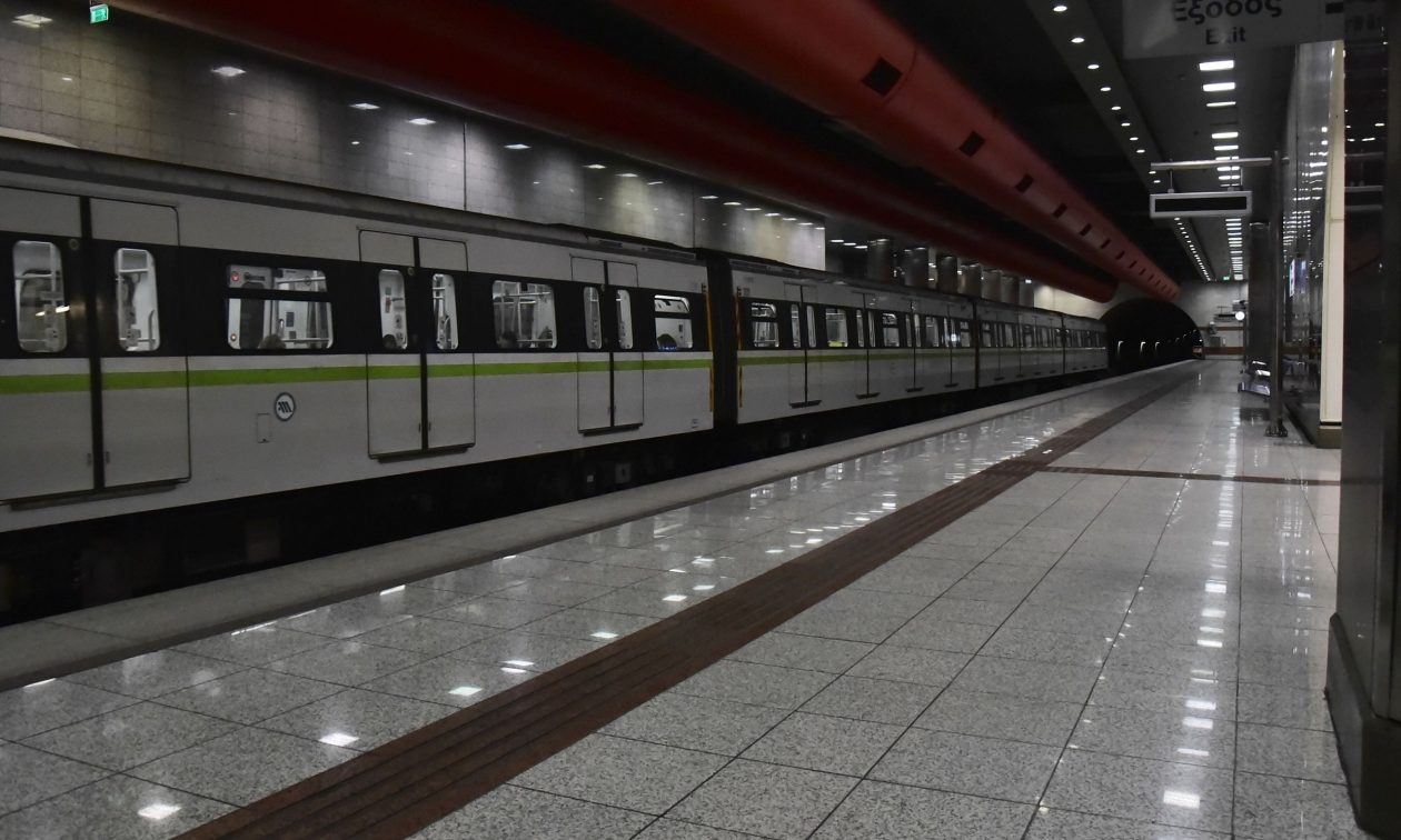Πρεμιέρα για τις 24ωρες συγκοινωνίες στην Αθήνα – Ποιοι συρμοί και λεωφορειακές γραμμές συμμετέχουν