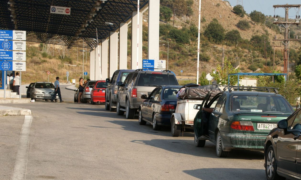 Κύκλωμα ντροπής στα Σύνορα: Προφυλακίστηκαν οι 13 από τους 14 τελωνειακούς