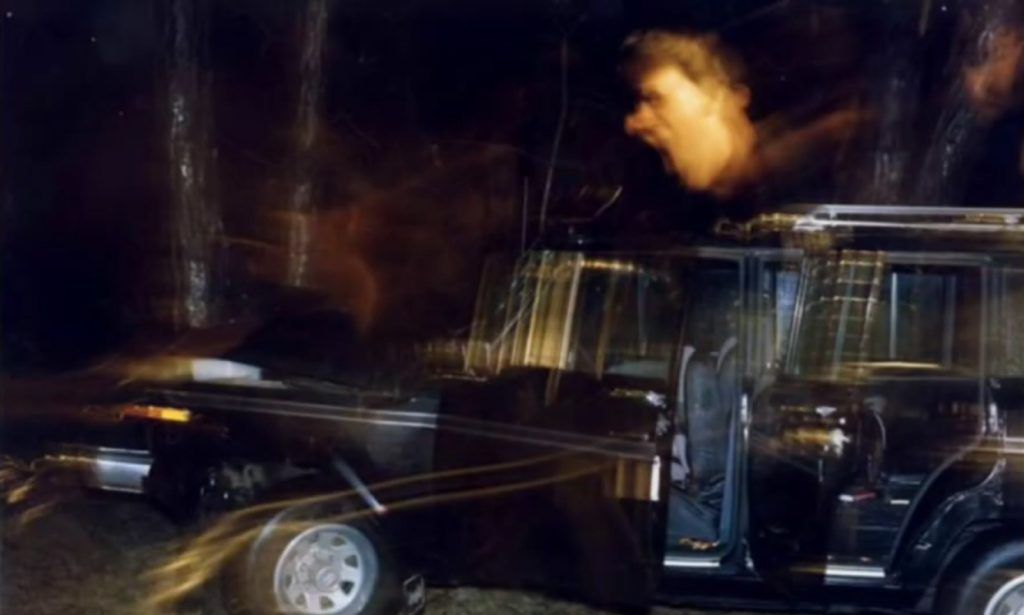 Όταν η ψυχή 16χρονου θύματος τροχαίου αποτυπώθηκε «μεταξύ δύο κόσμων» – Η στοιχειωμένη φωτογραφία
