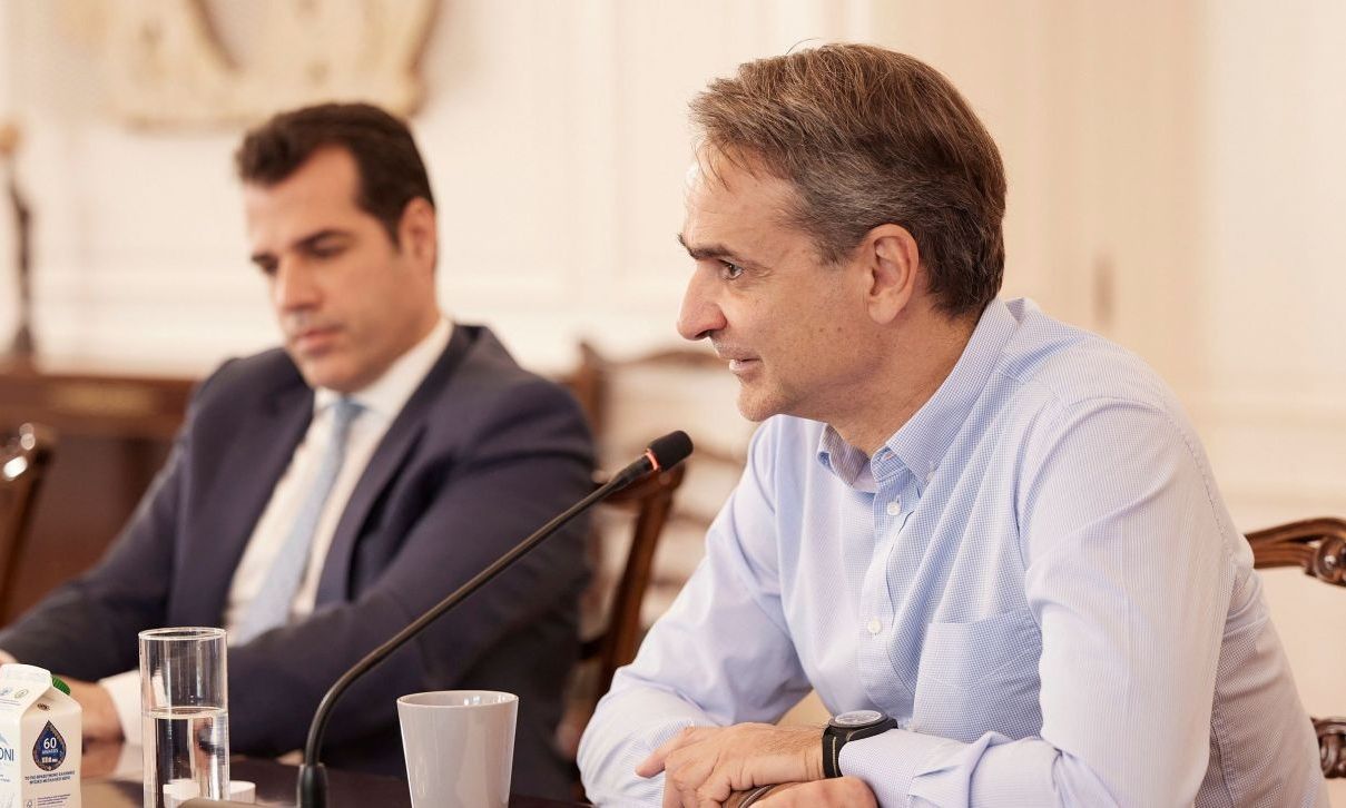 Συνάντηση Μητσοτάκη – Πλεύρη την Τετάρτη στο Μαξίμου για τις εξελίξεις με τη Λιβύη