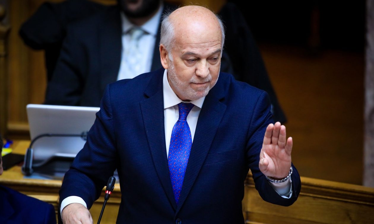 Φλωρίδης για την ιατροδικαστική Πάτρας: «Εάν δεν κόψεις τα σάπια θα σου μολύνουν και τα υπόλοιπα»