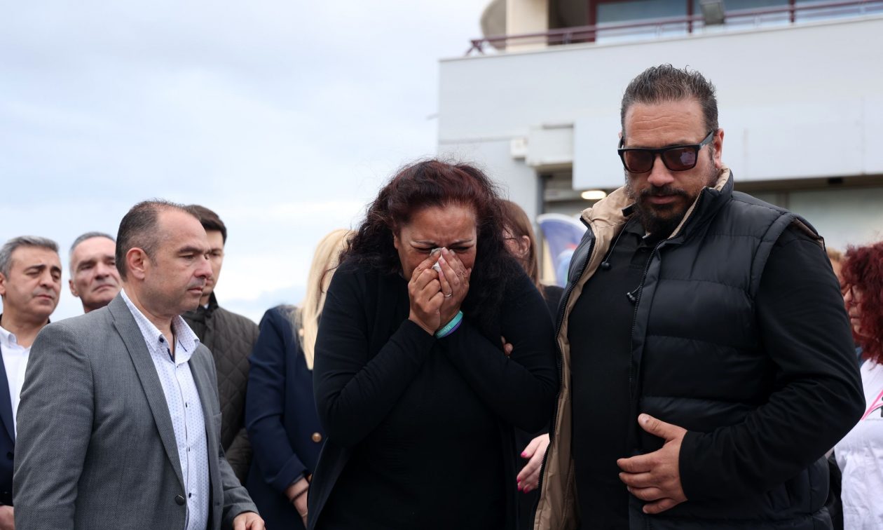 Δίκη Κυριακής Γρίβα: Έκρηξη πατέρα προς τη μάνα του κατηγορούμενου – «Ήρθες να τη βγάλεις που@@@;»