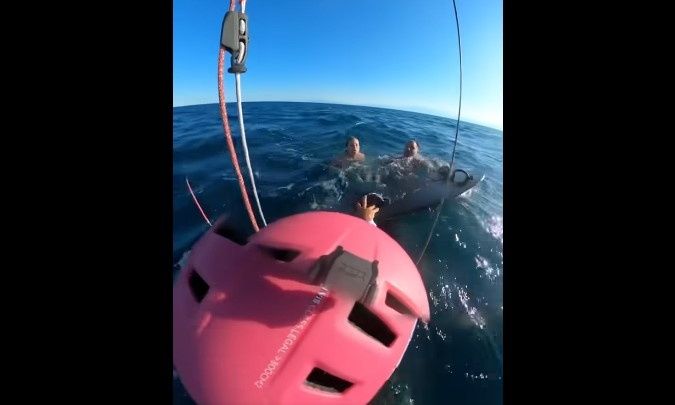 Kite surfer έσωσε τουρίστα με τη 10χρονη του που κινδύνευαν στη θάλασσα της Επανομής – Δείτε βίντεο