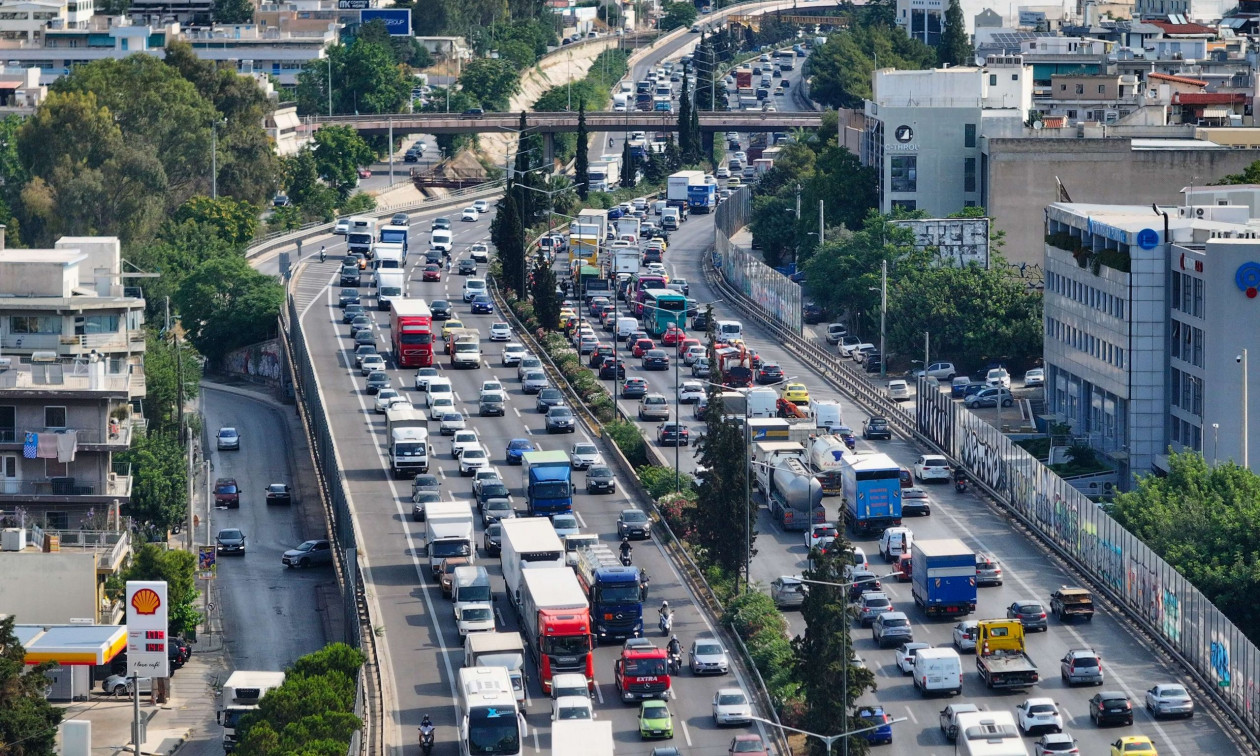 Κίνηση τώρα: Μποτιλιάρισμο στον Κηφισό – Μεγάλες καθυστερήσεις και σε Αττική οδό