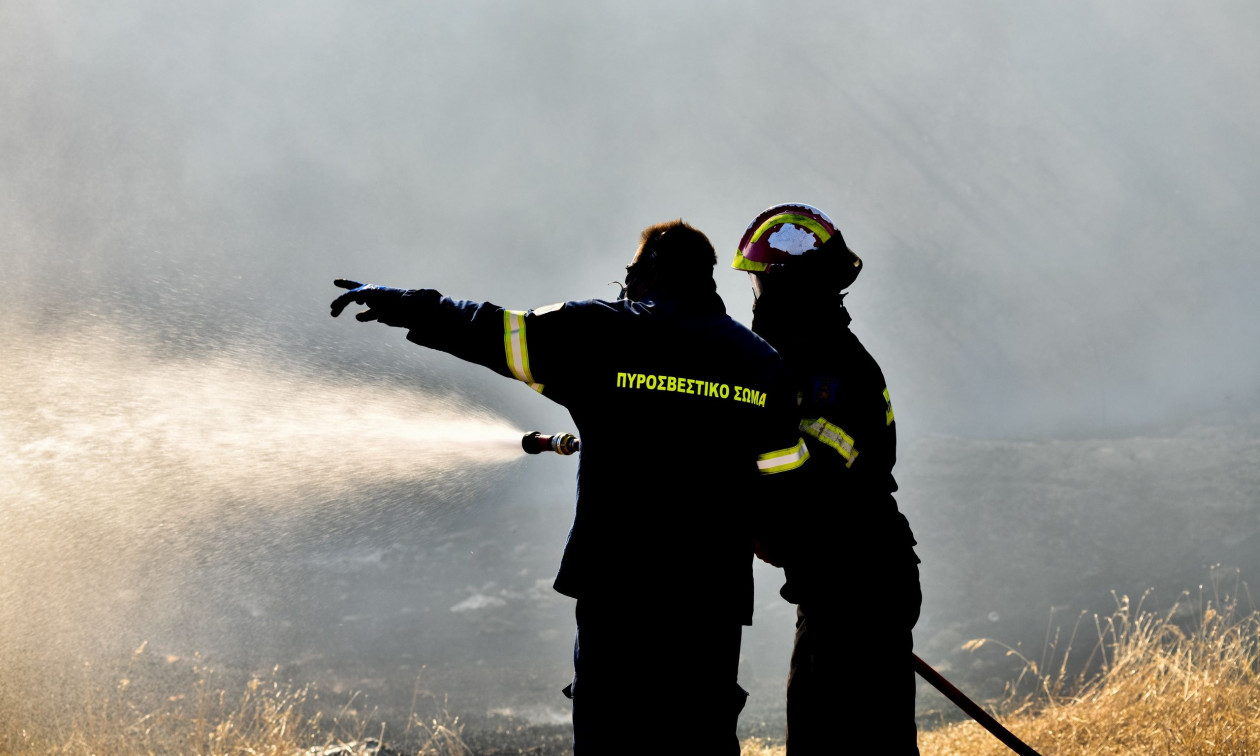 Καιρός τύπου Hot–Dry–Windy από την Κυριακή – Σε συναγερμό οι Αρχές