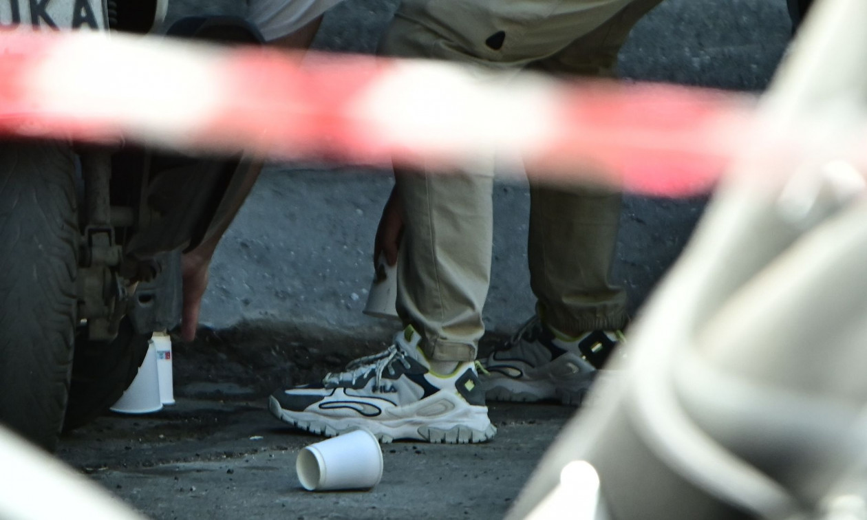 Βγήκαν τα όπλα στον Κολωνό μέρα μεσημέρι σε καφετέρια: Τραυματίες ένας αστυνομικός κι ένας Τούρκος
