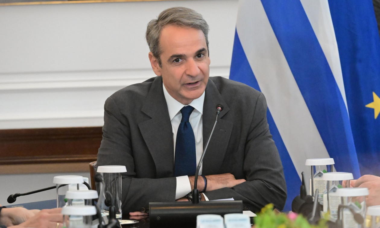 Το μήνυμα Μητσοτάκη για τον θάνατο του Θάνου Αξαρλιάν: «Η Δημοκρατία δεν ξεχνά»