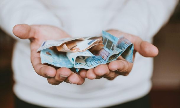 Πώς η Δημοσιονομική Στρατηγική της Ελλάδας Διαμορφώνει τον Τομέα του Online Στοιχήματος