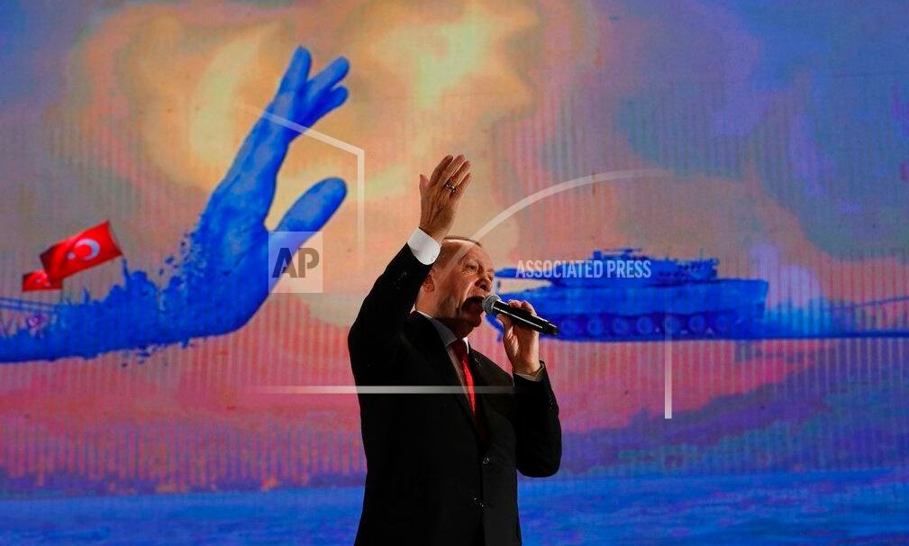 Πραξικόπημα του 2016 στην Τουρκία: Πώς ο Ερντογάν ισχυροποιήθηκε – Έλληνας στρατιωτικός εξηγεί