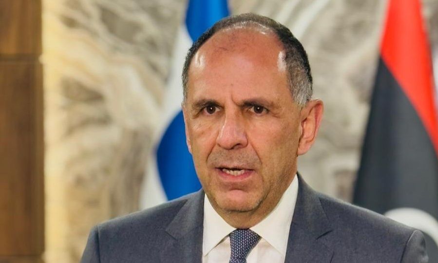 Γεραπετρίτης στη Λιβύη για εξόρυξη υδρογονανθράκων: Η Ελλάδα ασκεί τα κυριαρχικά δικαιώματά της