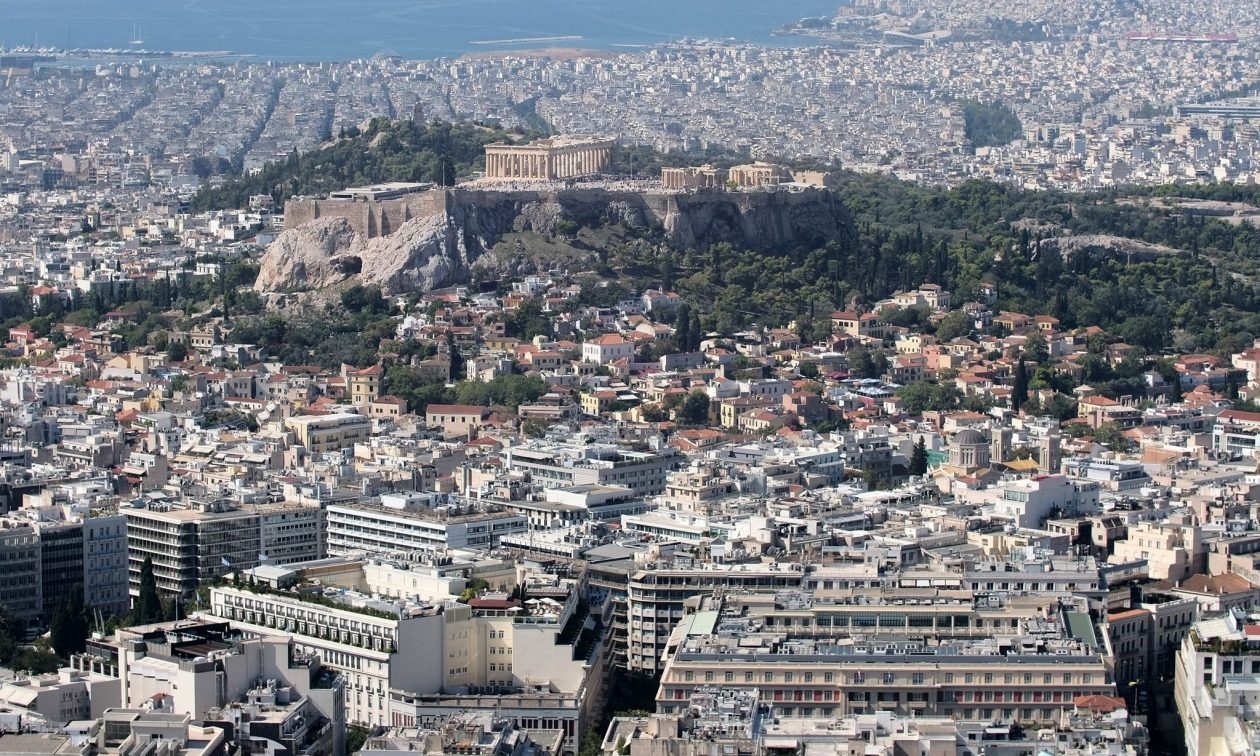 Κατσαρίδες: Ο εφιάλτης των Αθηναίων – Το νέο είδος που έχει επικρατήσει και είναι… ανίκητο