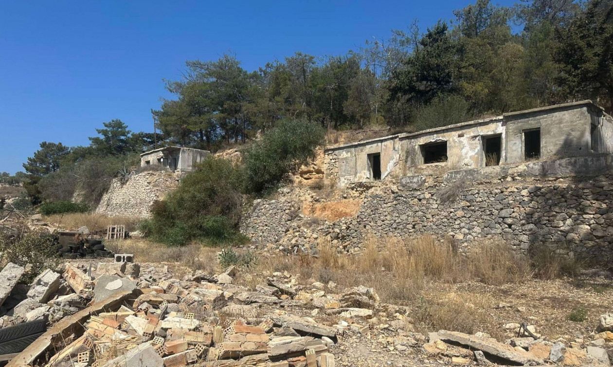 Κρήτη: Κέντρα κράτησης μεταναστών και στους τρεις νομούς προανήγγειλε ο Πλεύρης