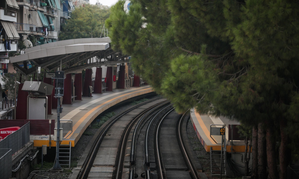 Νεκρός ο άνδρας που έπεσε στις γραμμές του Ηλεκτρικού στα Άνω Πατήσια