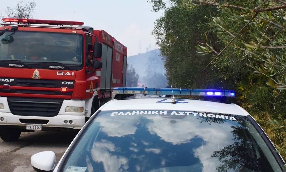 Λευκάδα: Οκτώ άτομα εγκλωβίστηκαν μεταξύ Αγίου Νικήτα και Μύλου