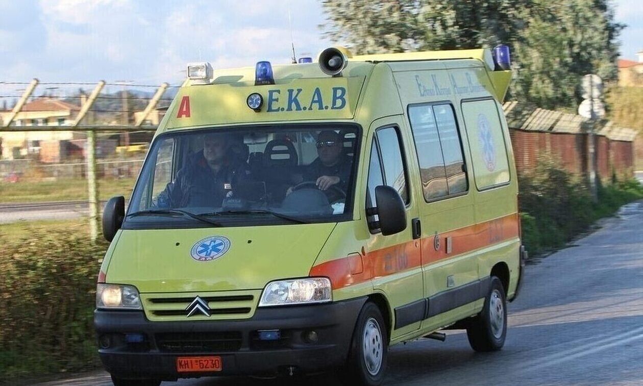 Σοκ σε χωριό της Λάρισας: Νεκρός άνδρας που αυτοπυροβολήθηκε στο λαιμό