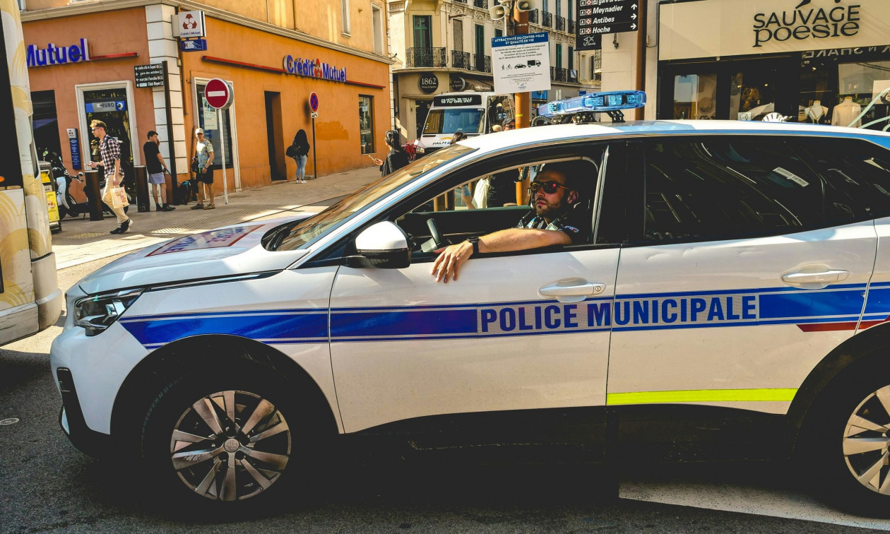 Τραγωδία στην Ισπανία: Πατέρας και ανήλικος γιος νεκροί μετά από συντριβή αεροσκάφους
