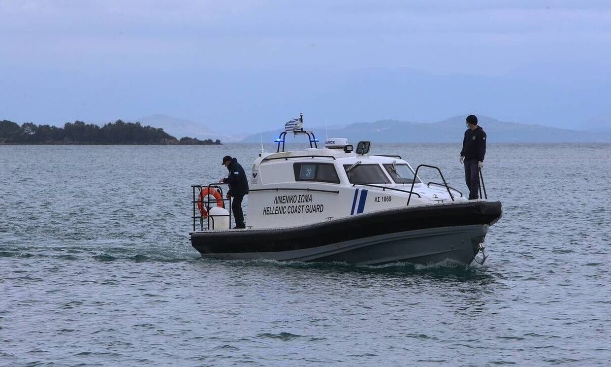 Χαλκιδική: Ταχύπλοο προσέκρουσε σε νοικιασμένο σκάφος – Τραυματίστηκε 22χρονη