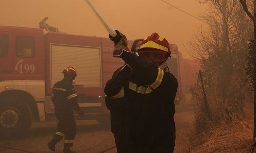 Υψηλός κινδυνός πυρκαγιάς για αύριο (5/8) – Συναγερμός για 5 περιοχές