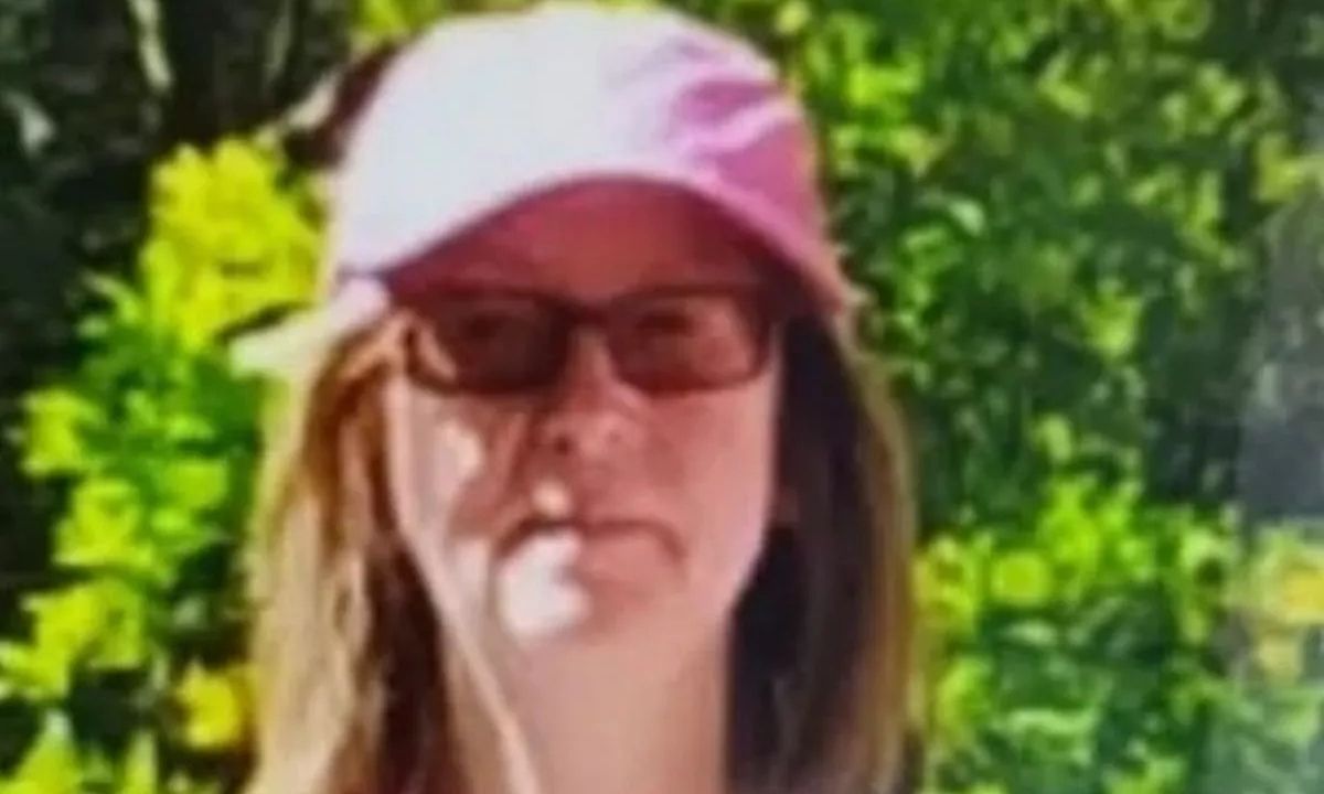 Θρίλερ στη Καβάλα: Αγνοείται για 4η μέρα η 59χρονη Βρετανίδα που εξαφανίστηκε από ξαπλώστρα