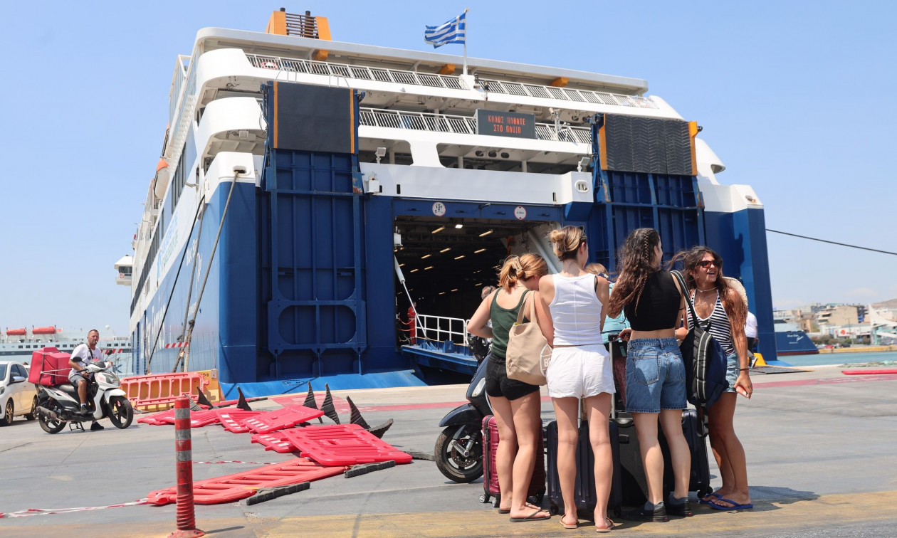 Απαγορευτικό απόπλου: Όλα τα νεότερα για τα δρομολόγια των πλοίων