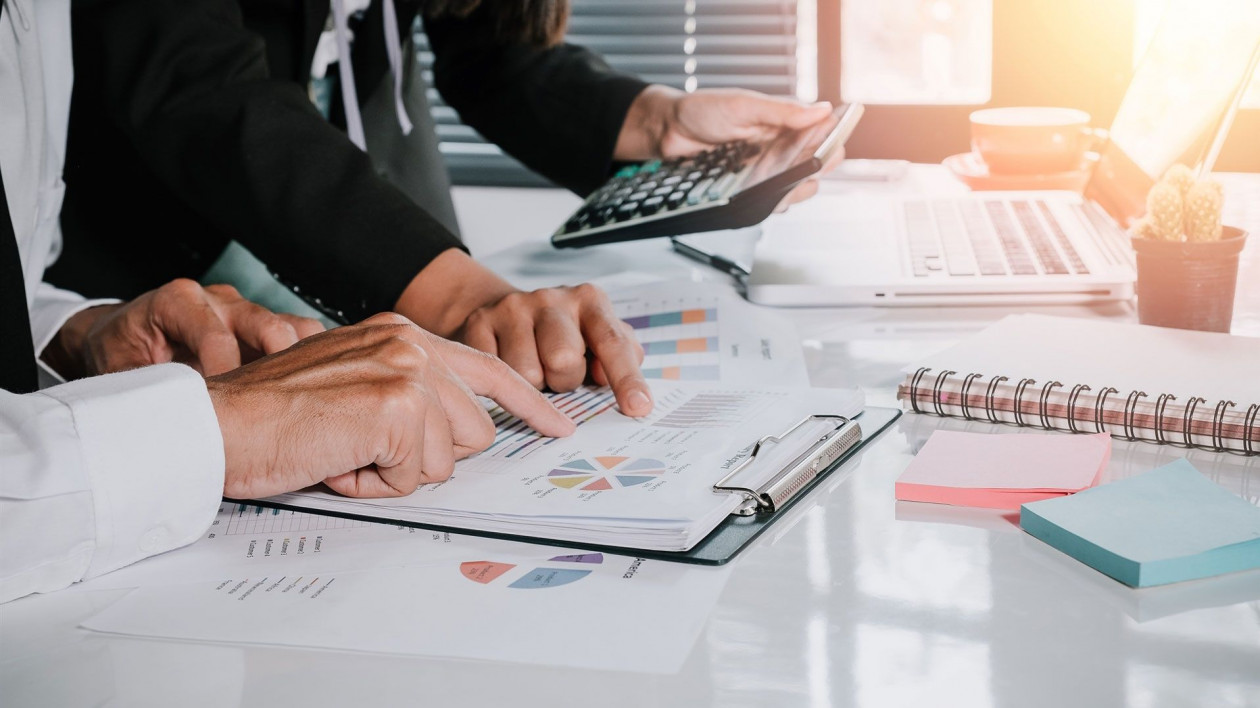 Mega Brokers – Unilink: Μια νέα εποχή για την ασφαλιστική διαμεσολάβηση στην Ελλάδα