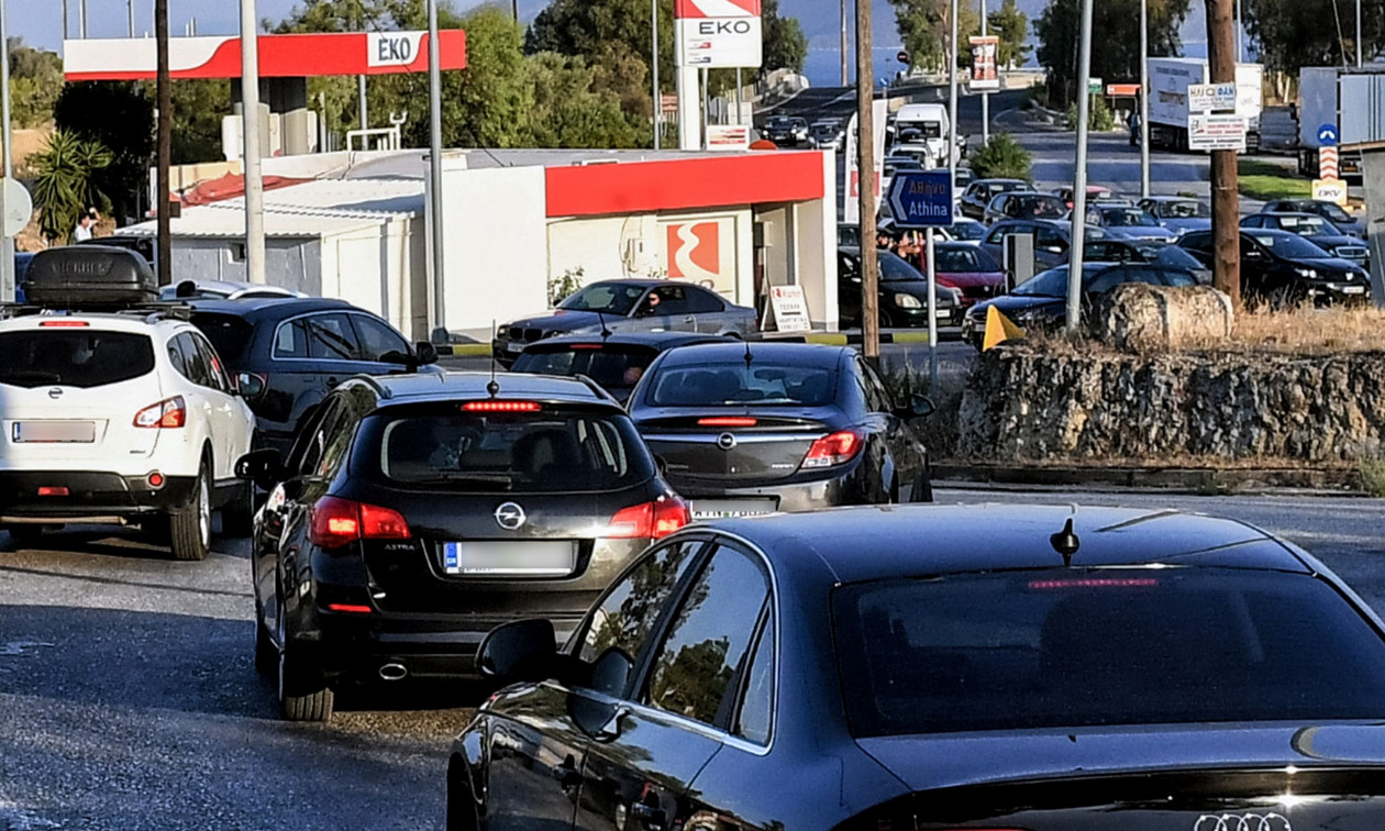 Κίνηση τώρα: Παραμένουν οι μεγάλες καθυστερήσεις στην Εθνική Οδό Αθηνών – Κορίνθου μετά το τροχαίο