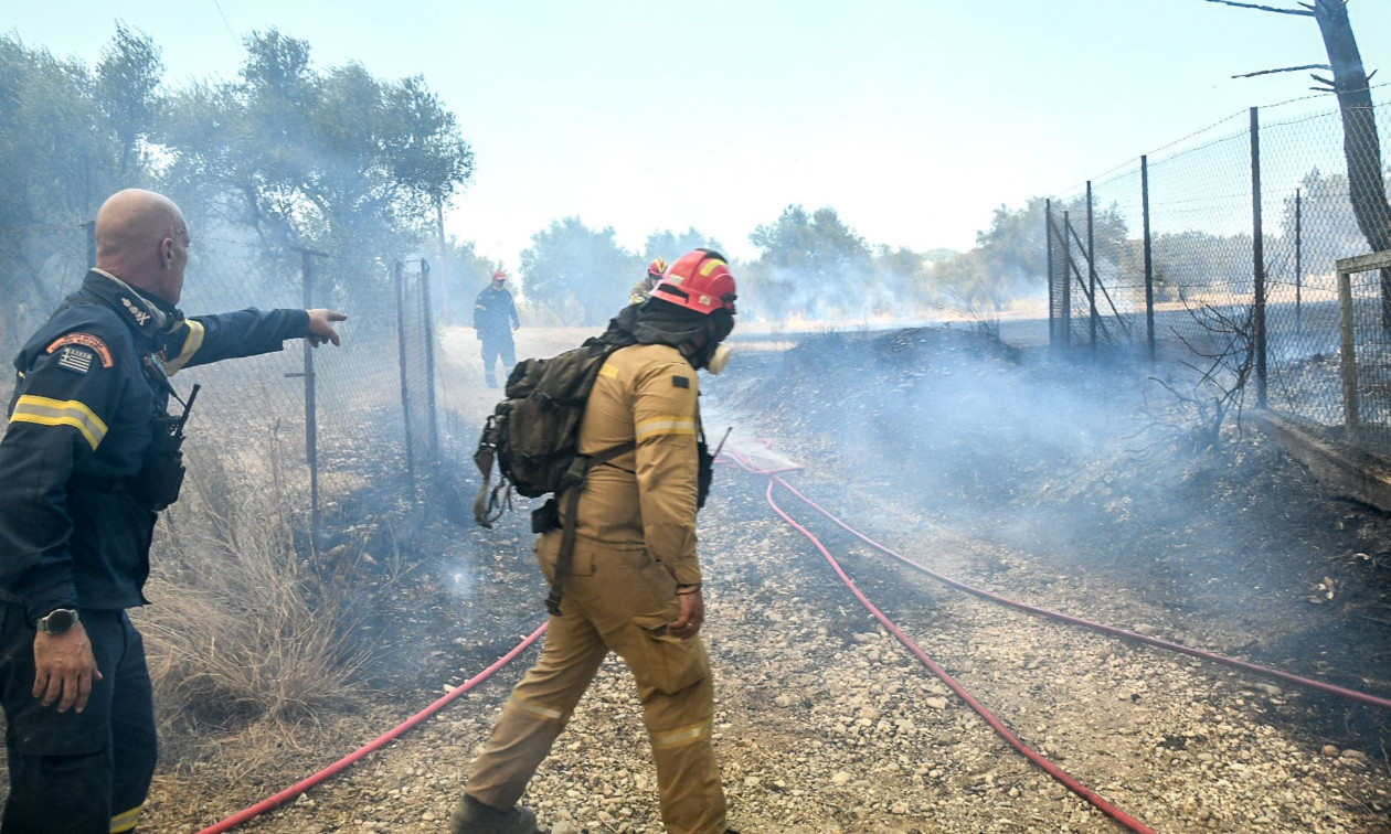 Πάτρα: Χωρίς ενεργό μέτωπο η πυρκαγιά στην περιοχή των Συχαινών