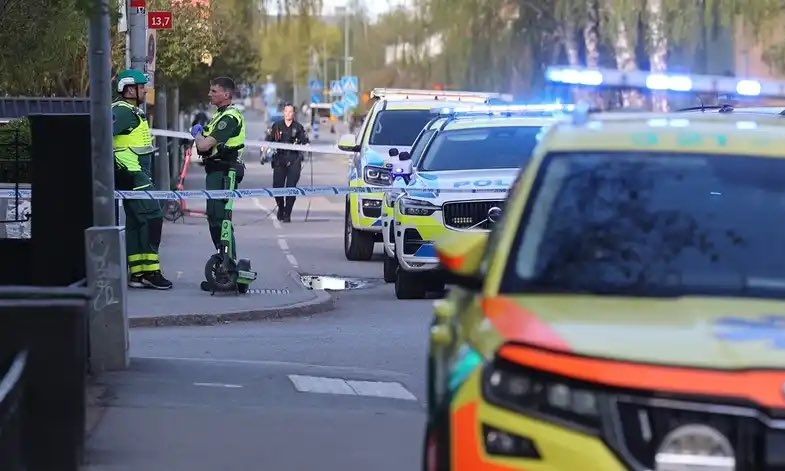 Σουηδία: Πυροβολισμοί κοντά σε τέμενος – Αναφορές για τραυματίες