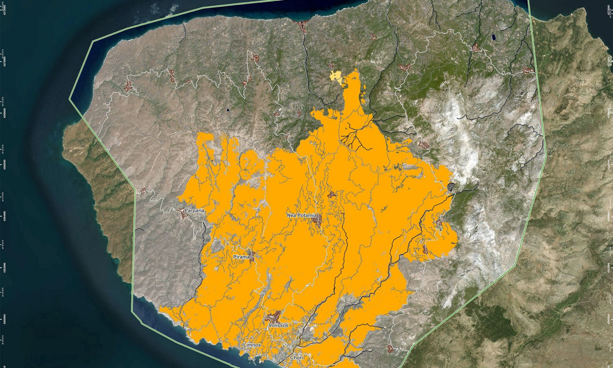 Φωτιά στη Χίο: 70.000 στρέμματα επηρεάστηκαν – Αποκαρδιωτική η δορυφορική φωτογραφία του Copernicus