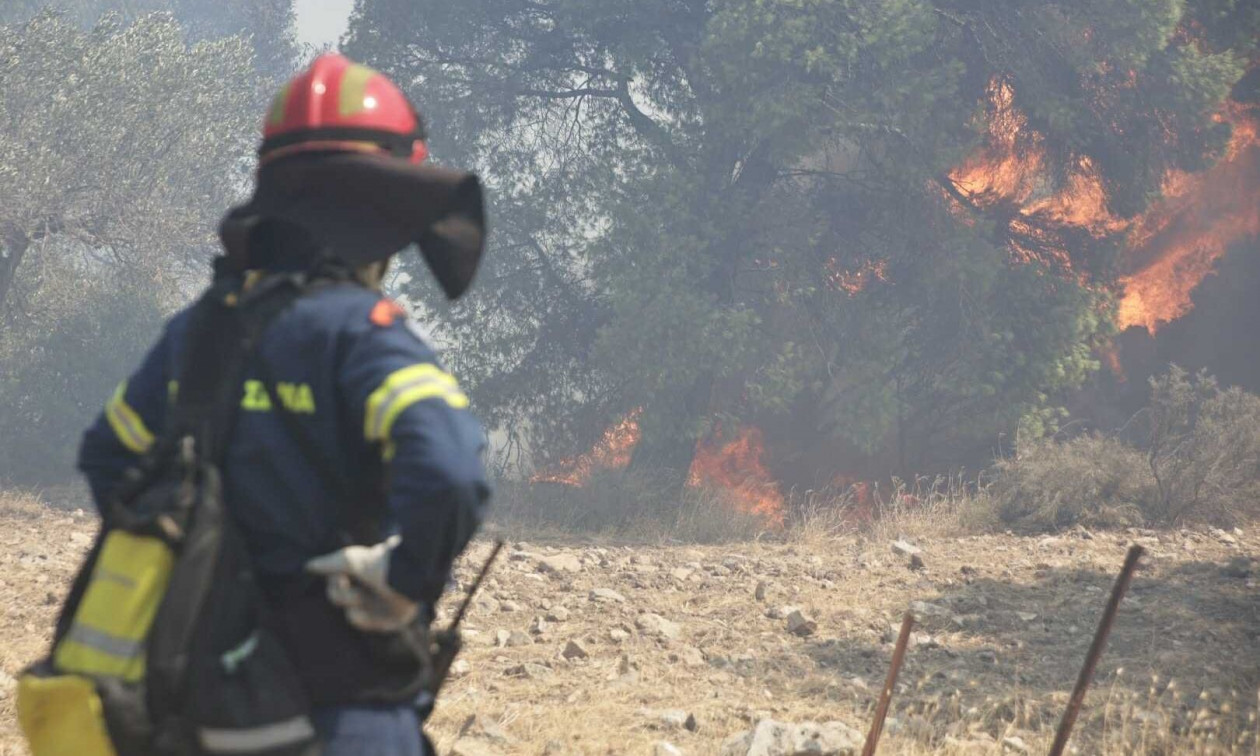 Υψηλός κίνδυνος φωτιάς την Δευτέρα (18/8) – Ο χάρτης της Πολιτικής Προστασίας