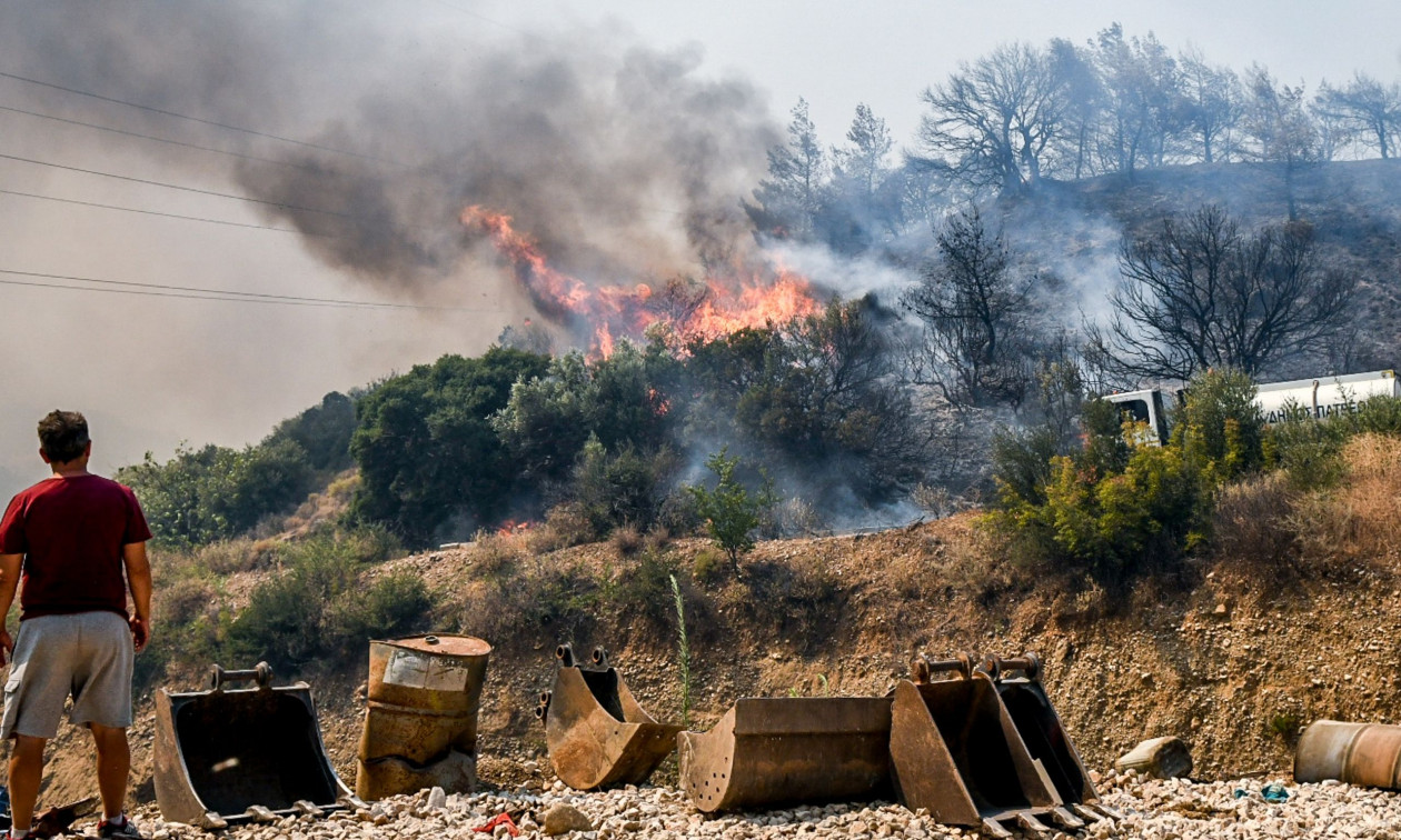Φωτιές στην Ελλάδα: 454.000 στρέμματα έγιναν στάχτη από την αρχή του χρόνου