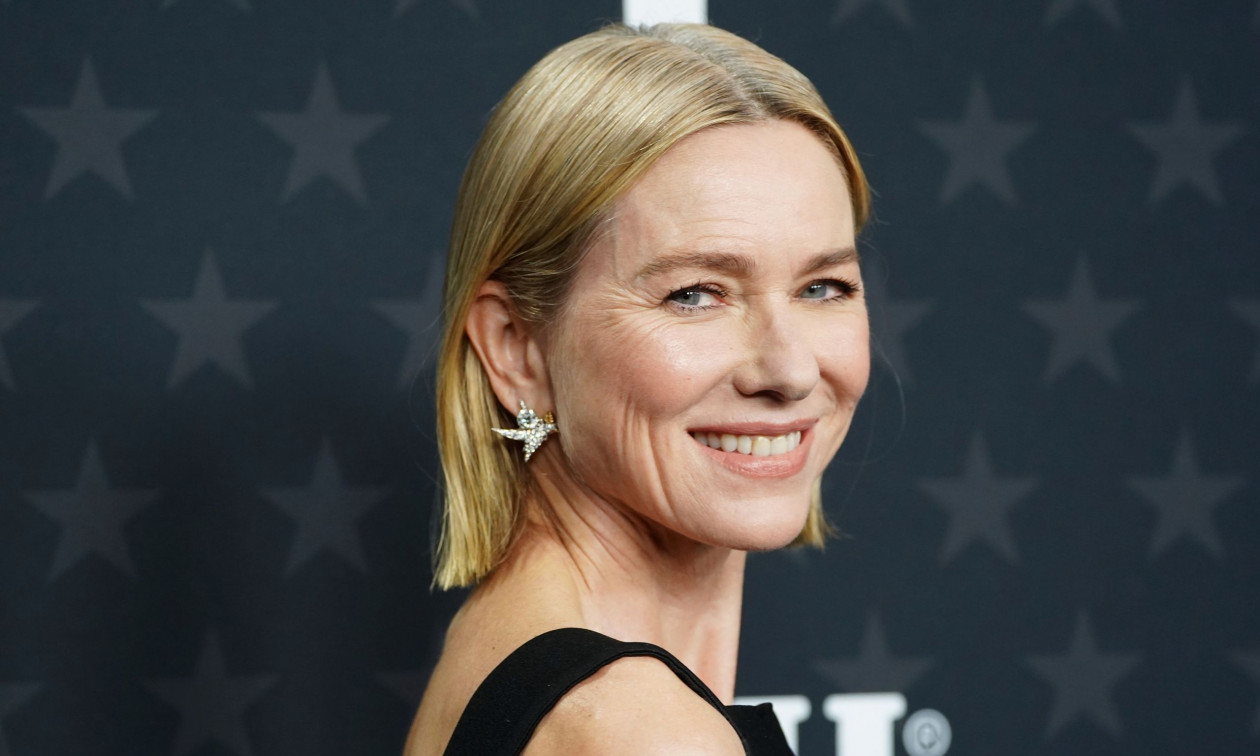 Naomi Watts: Ξεσπά σε κλάματα γιατί ο γιος της πάει στο κολέγιο