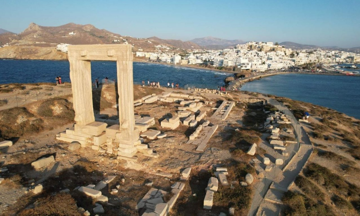 Νάξος: Η ανακοίνωση του ΥΠΠΟ στην απόφαση του Πρωτοδικείου για την περίφραξη στην Πορτάρα