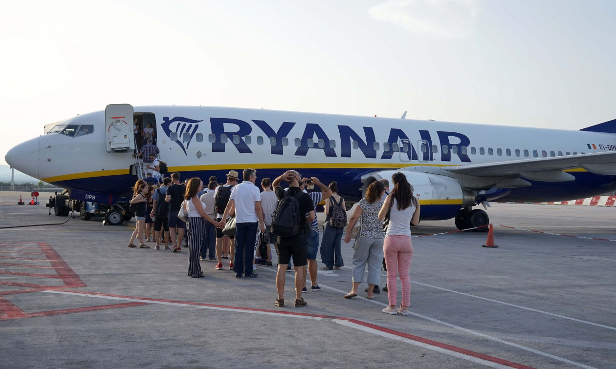 Οργισμένη ανακοίνωση της Ryanair για «άδικες καθυστερήσεις» δεκάδων πτήσων στο «Ελ. Βενιζέλος»