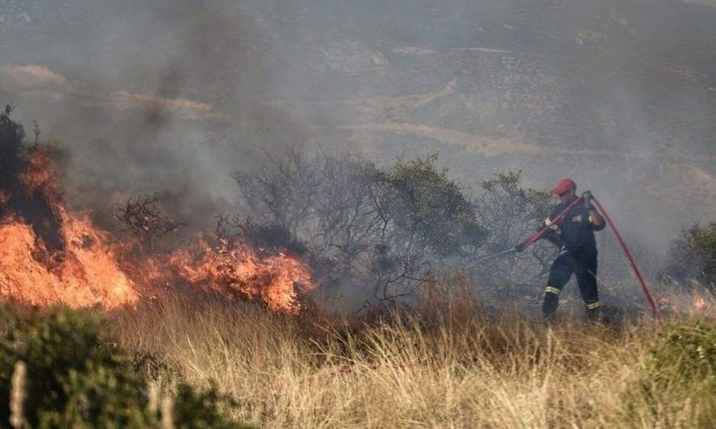 Φωτιά στη Θεσπρωτία – Μήνυμα από το 112