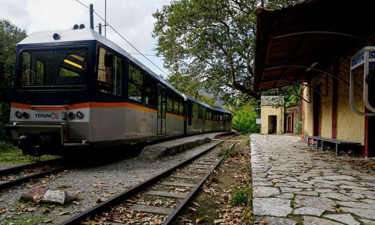 Hellenic Train: Ακινητοποιήθηκε λόγω τεχνικού προβλήματος ο Οδοντωτός