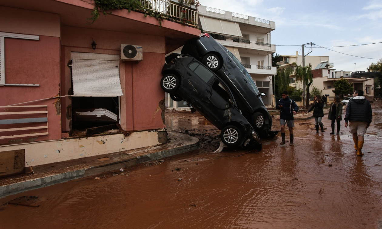 Μάνδρα: Ομόφωνα αθώοι για δεύτερη φορά η πρώην δήμαρχος και δύο ακόμα κατηγορούμενοι