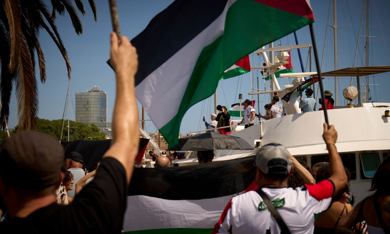 Global Sumud Flotilla: Οι άνεμοι μπλόκαραν το ταξίδι στη Γάζα – Επιστροφή στη Βαρκελώνη για 20 πλοία