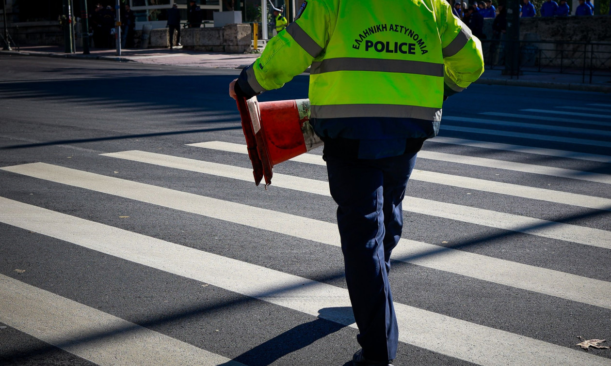 Κυκλοφοριακές ρυθμίσεις στη λεωφόρο Αμαλίας λόγω εργασιών – Πόσο θα διαρκέσουν