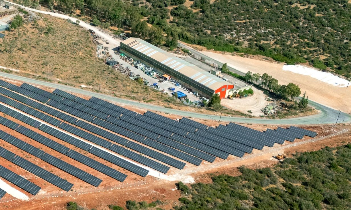 Όμιλος ΗΡΑΚΛΗΣ: Θέτει σε πλήρη λειτουργία φωτοβολταϊκό σταθμό 6,5 MW στο Μηλάκι Ευβοίας