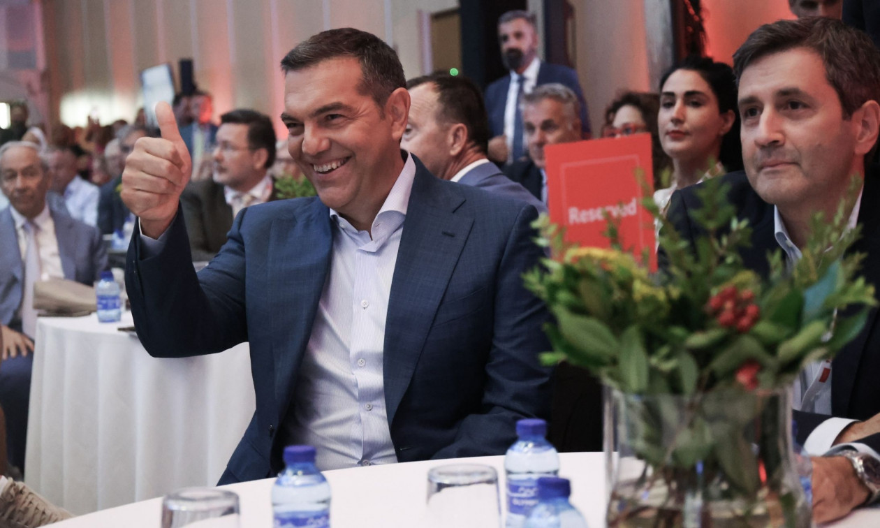 Κυβερνητικές πηγές για ομιλία Τσίπρα: «Αντί για αυτοκριτική, διαστρεβλώνει την πραγματικότητα»