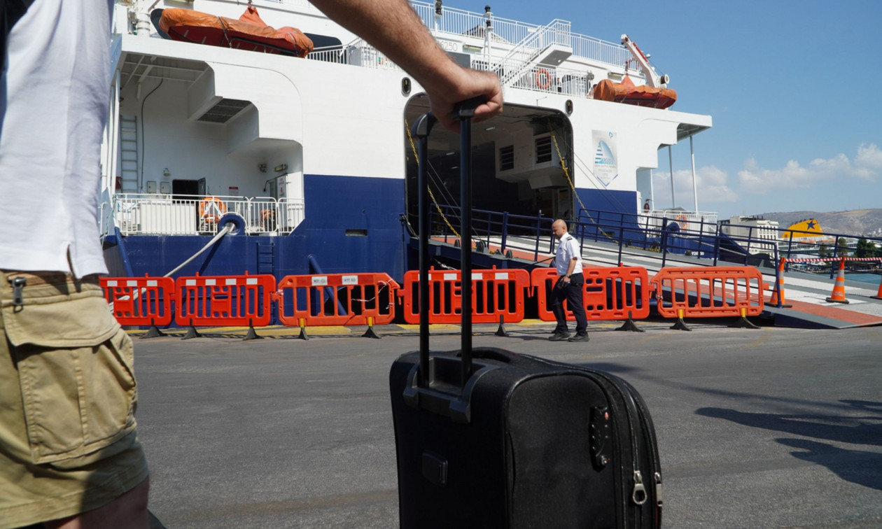 Έως 50% εκπτώσεις σε ακτοπλοϊκά και 30% σε αεροπορικά εισιτήρια για αναπληρωτές εκπαιδευτικούς