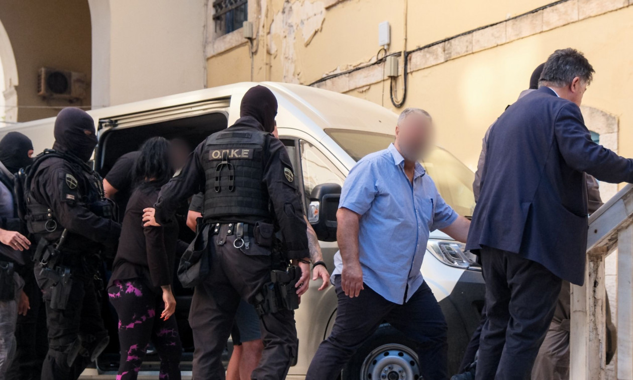 Η Καμόρα της Κρήτης : Συμβόλαια θανάτου, βόμβες, διακίνηση όπλων, εκβιασμοί, ναρκωτικά, υφαρπαγές