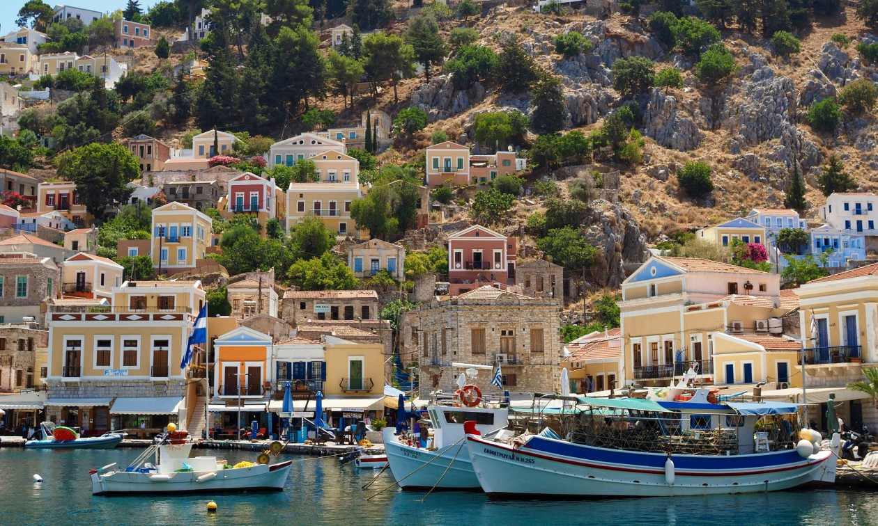 Μέτρα ΔΕΘ: Αυτά είναι τα νησιά στα οποία θα μειωθεί κατά 30% ο ΦΠΑ