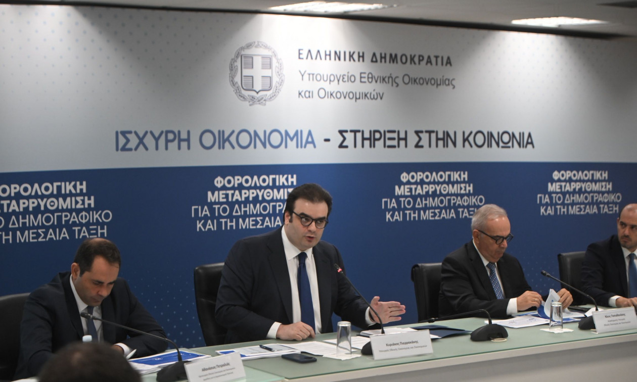 Όλα τα νέα μέτρα για φορολογία: Πίνακες, παραδείγματα κατά περίπτωση – Ωφελημένοι και χρονοδιάγραμμα