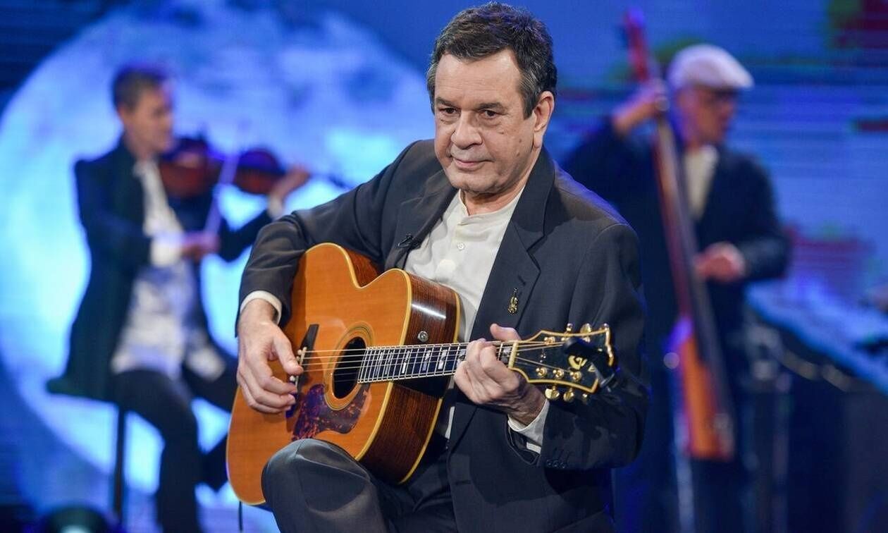 Ωδείο Ηρώδου Αττικού: Sold out και δεύτερη ημερομηνία για τον Σταμάτη Σπανουδάκη