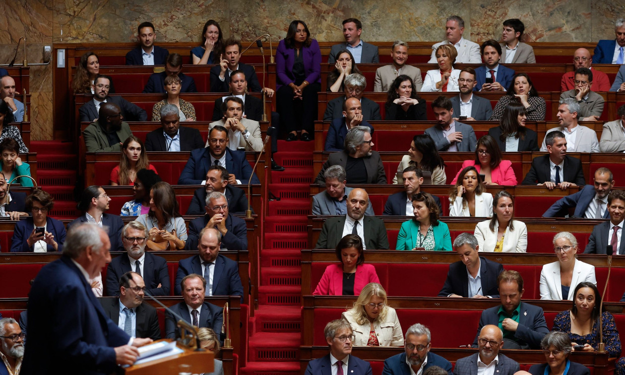 Γαλλία: Έπεσε η κυβέρνηση Μπαϊρού – Δεν έλαβε ψήφο εμπιστοσύνης