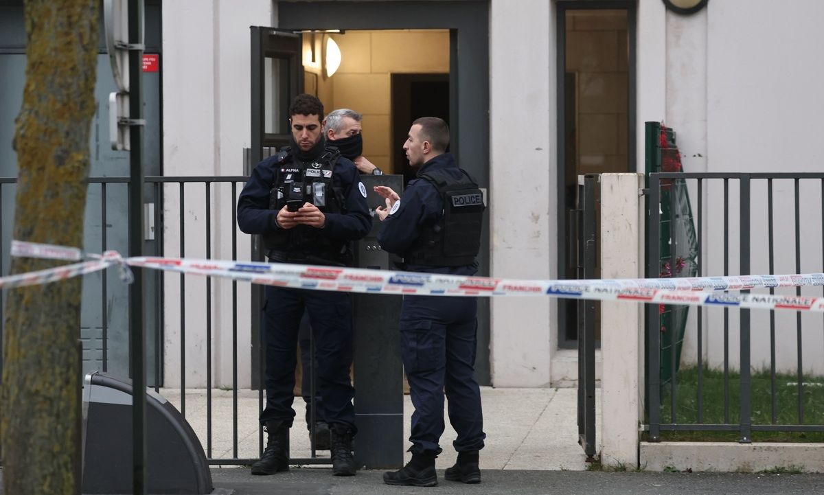 Σοκ στη Γαλλία: Επίθεση με μαχαίρι σε σχολείο – Τραυματίστηκε καθηγήτρια και μαθήτρια