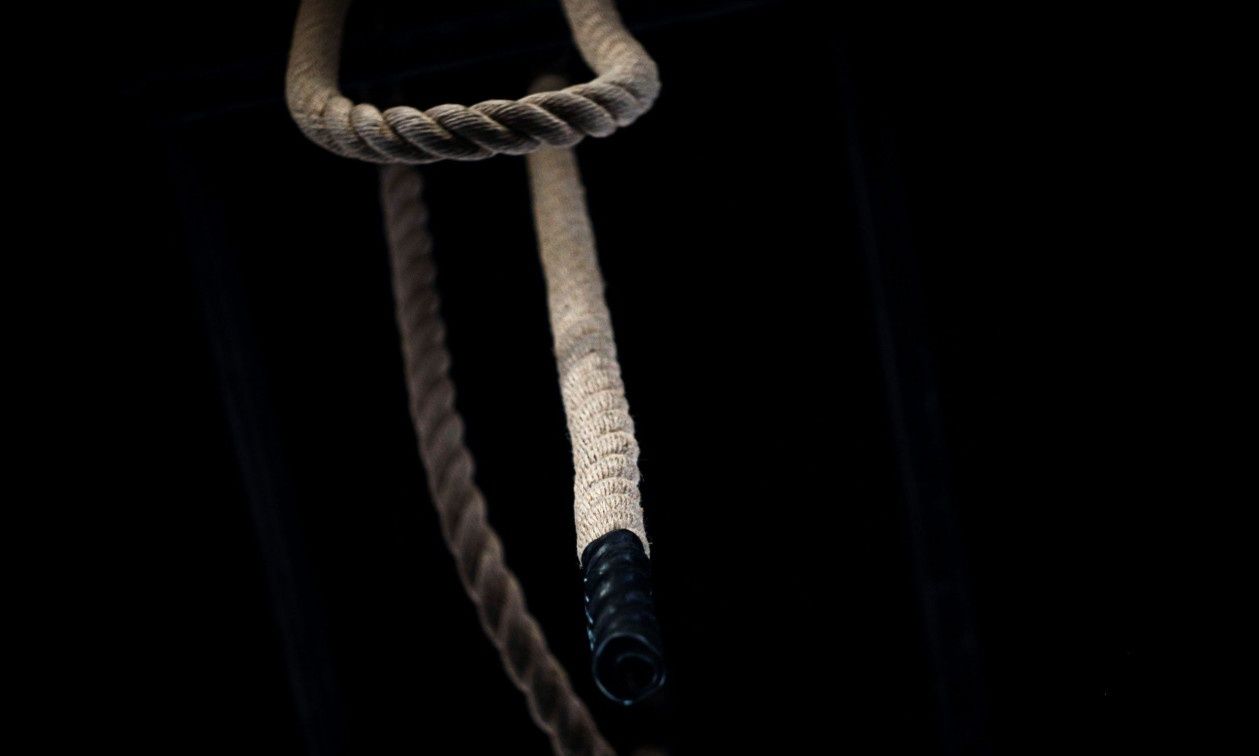Λάρισα: Άνδρας βρέθηκε απαγχονισμένος στο σπίτι του